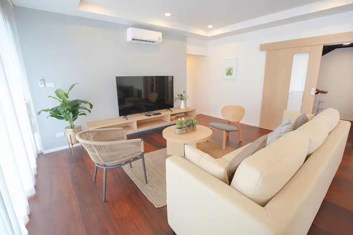 Cliff Villa P4-5