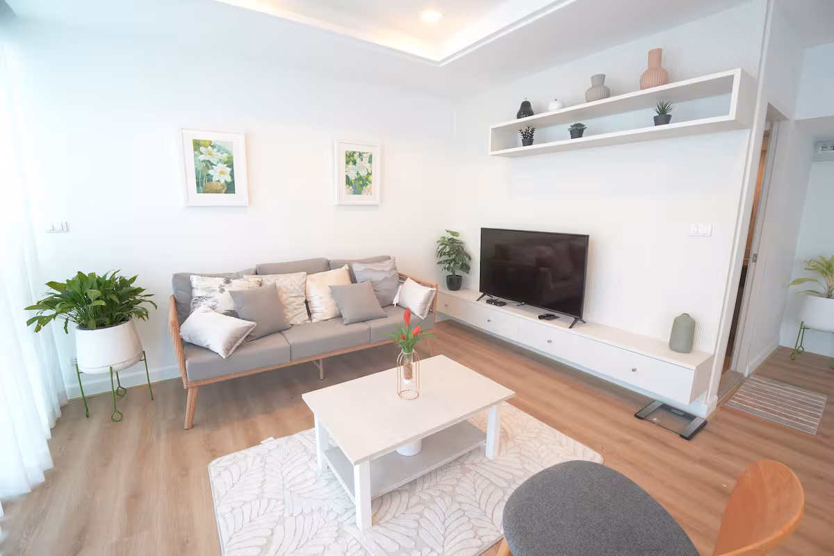 Cliff Villa P8